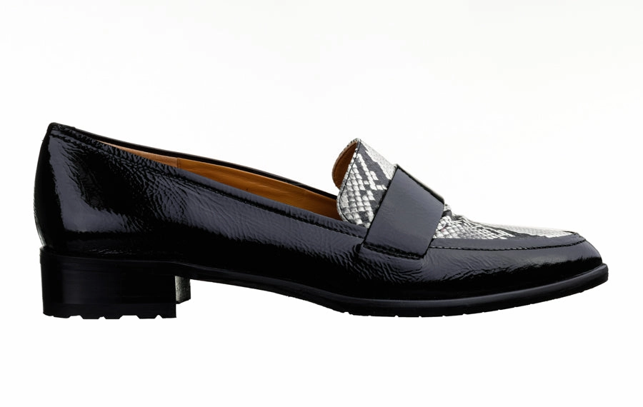 Hello Kitty Loafers Mdf Flyaway