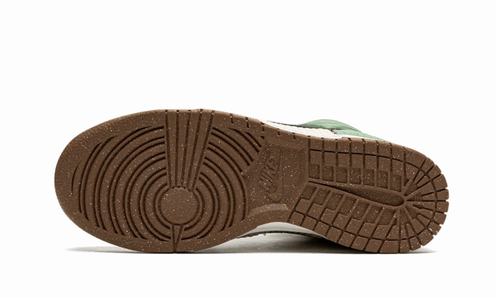 Black Nike Non Slip Shoes Nike Dunk High Next Nature Summit White