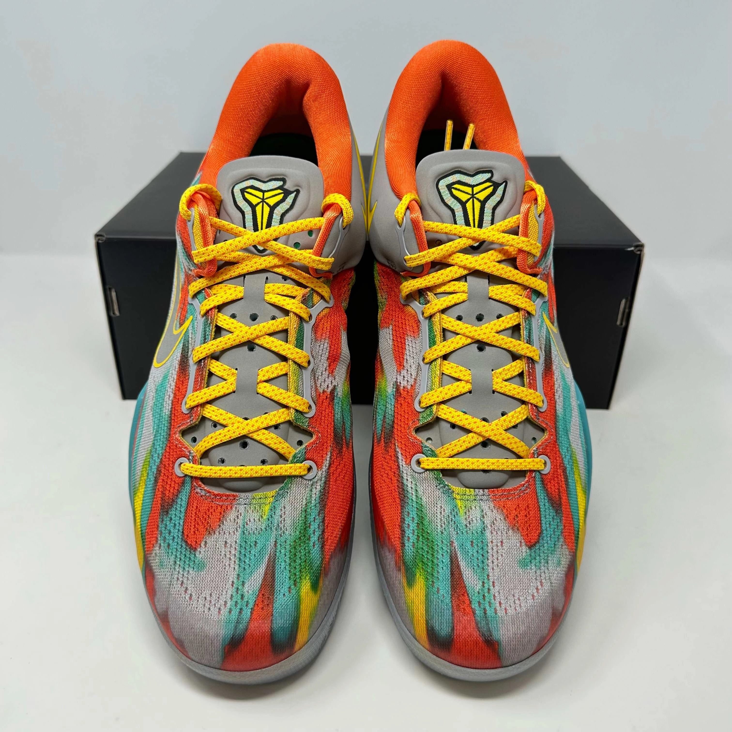 Stretch Basketball Shoes Nike Kobe 8 Protro Venice Beach (2024)