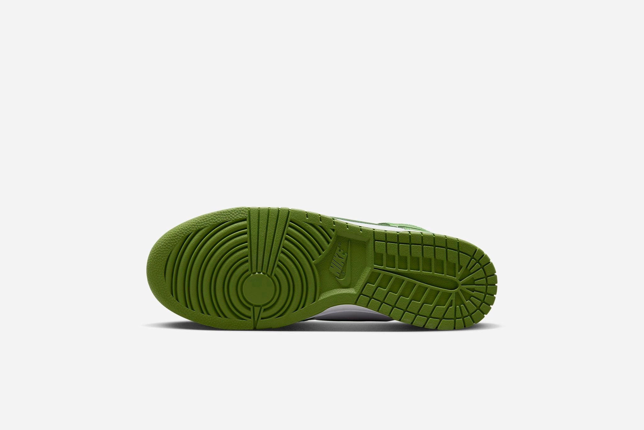 Nike "Dunk Hi Retro BTTYS" M - White / Chlorophyll Nike Dallas Cowboys Shoes