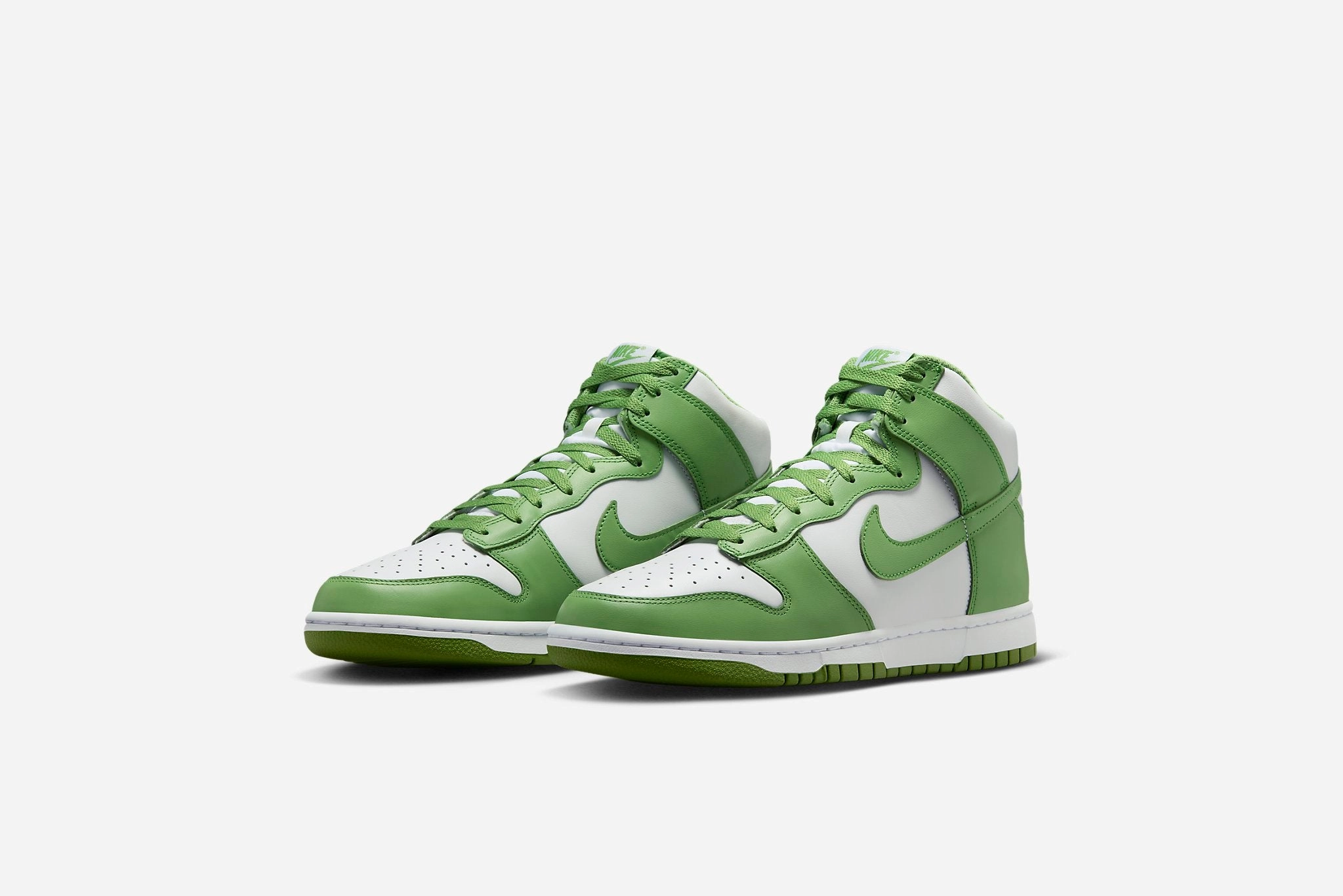 Nike Shoes Design Your Own Nike "Dunk Hi Retro BTTYS" M - White / Chlorophyll