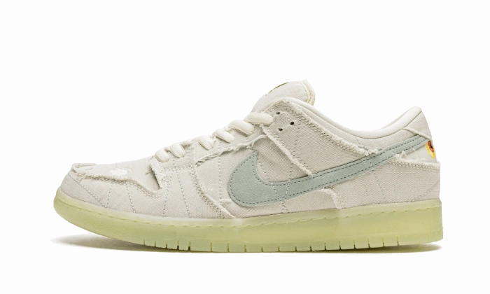 Nike Alphafly Running Shoes Nike SB Dunk Low Mummy