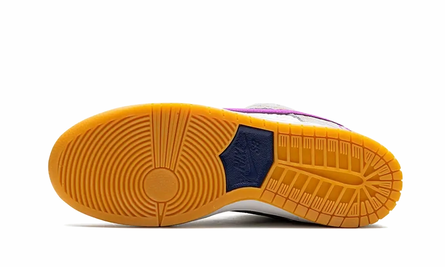 Nike High Top Basketball Shoes Nike SB Dunk Low Rayssa Leal