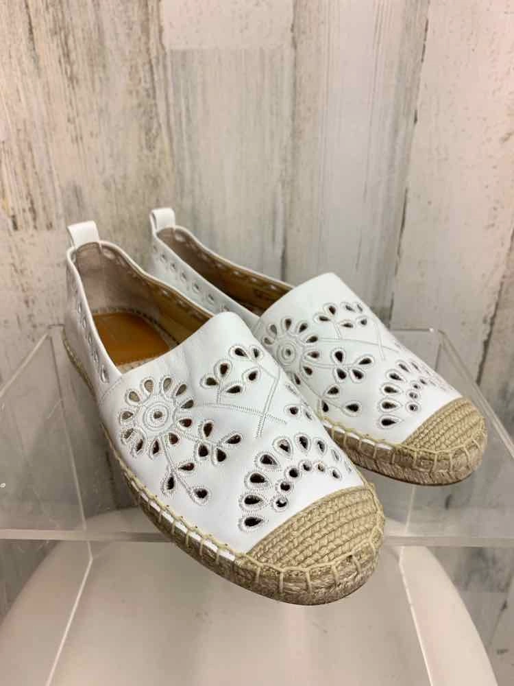 Cookie Cutter Loafers NWT LAUREN SHOES Shoe Size 7.5 White LOAFER Shoes