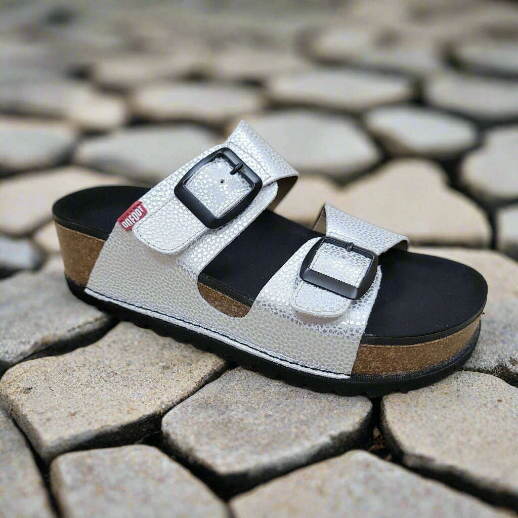 Dr. Scholl's Mary Jane Shoes ON FOOT - Naoshima in Starlight Sliver Leather