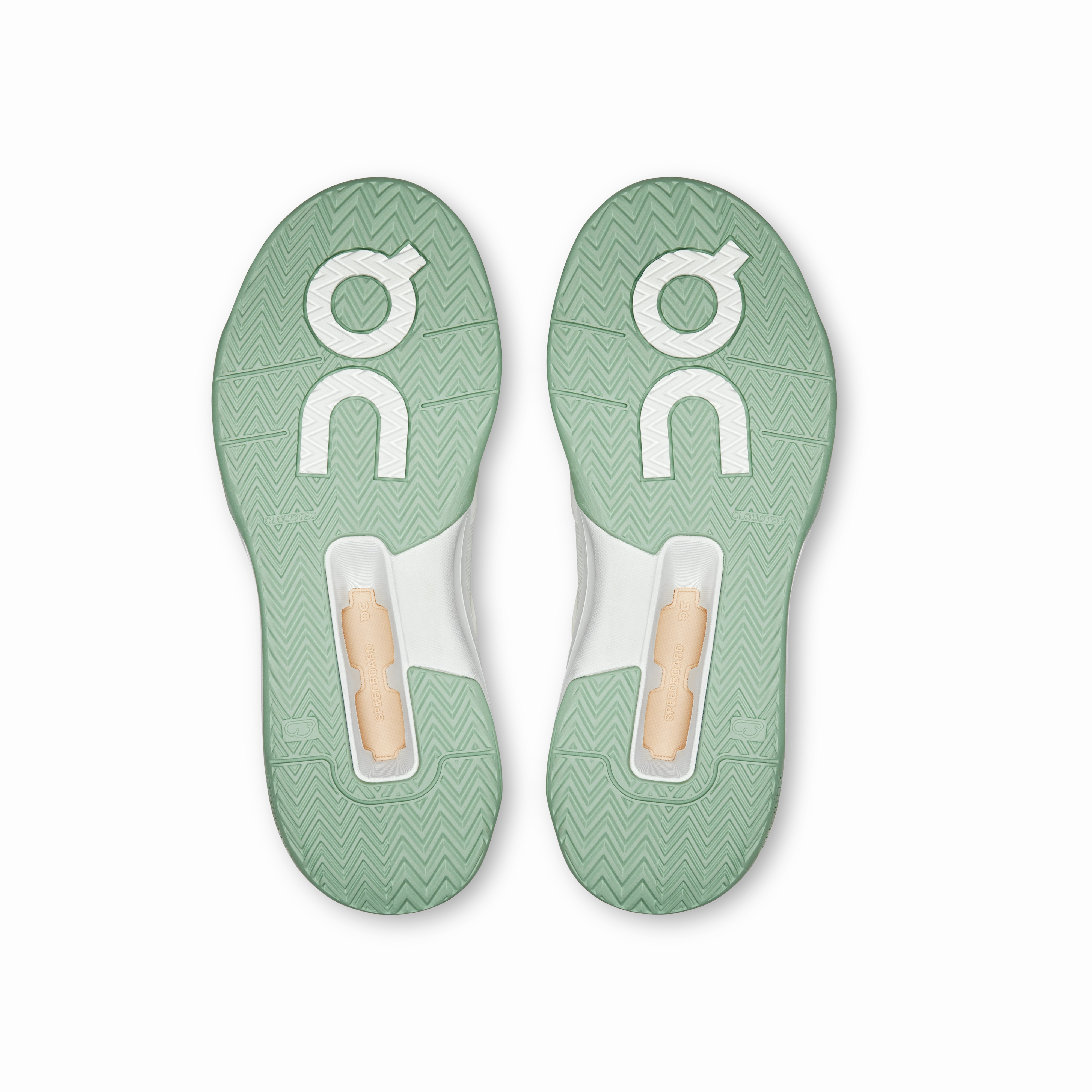 On Running The Roger Clubhouse Pro Youth White Mineral Troop Tennis Shoes