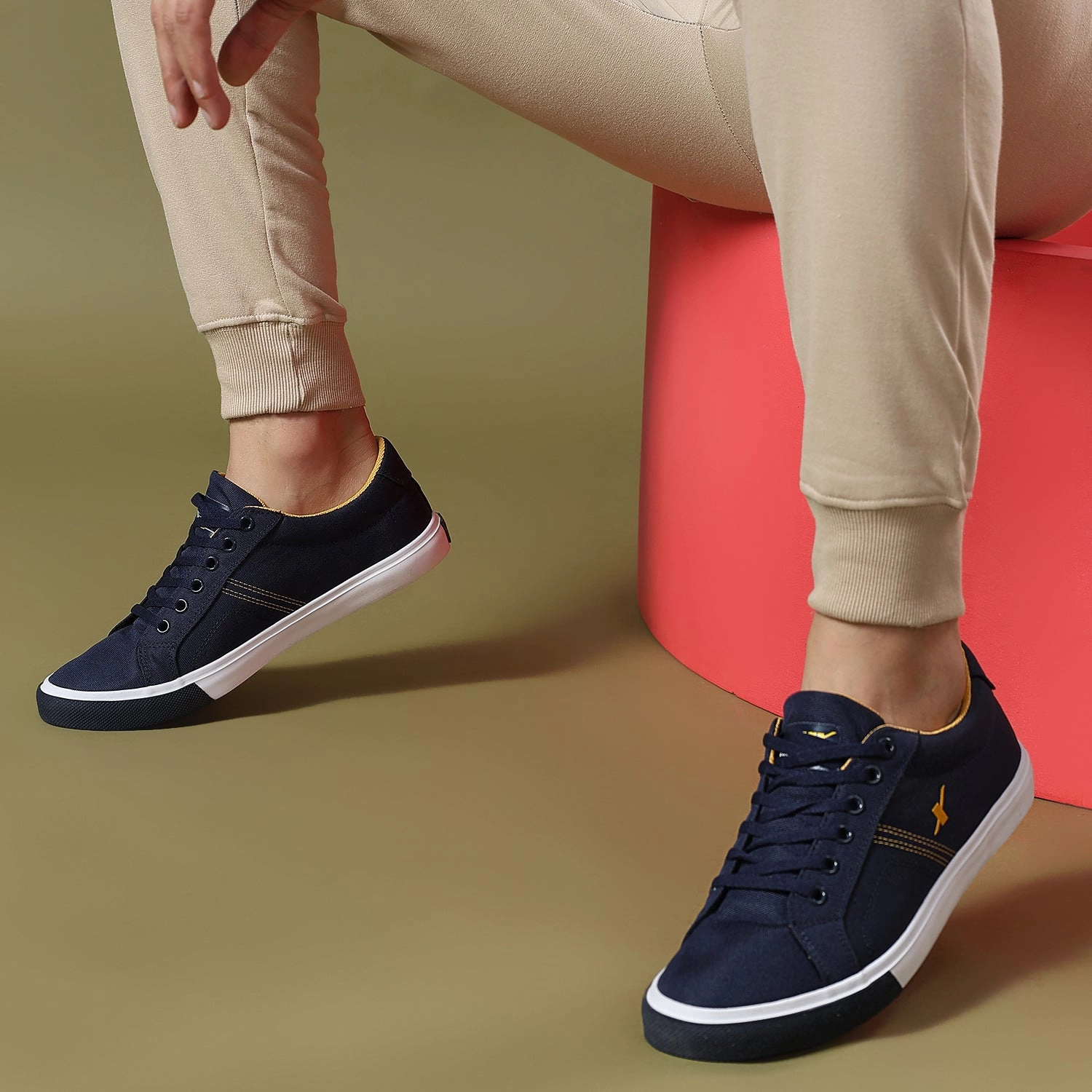 Wing Casual Shoes Casual Shoes for Men SM 671