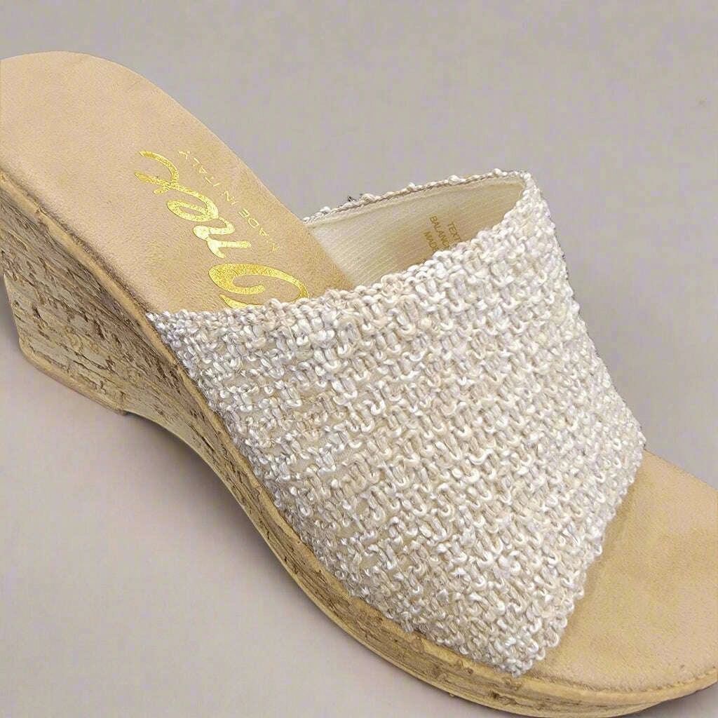 Dr Martens Maybole Square Toe Mary Jane Shoes ONEX - Bianca - Natural Straw