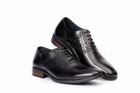 Onyx: Textured Black Oxford Casual Shoes