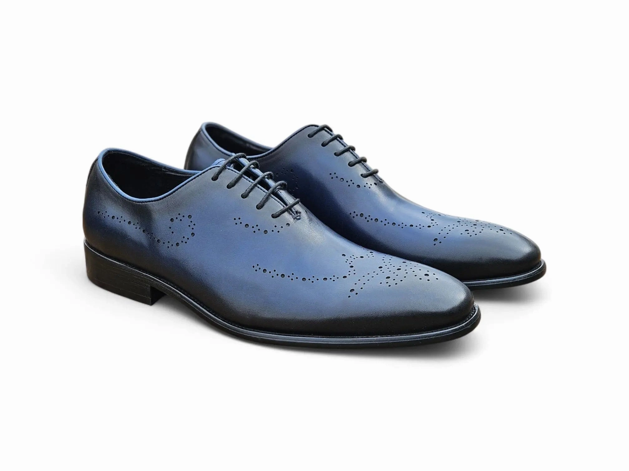 Whole Cut Oxford with Medallions Platform Lace Up Wingtips Square Toe Oxfords Shoe