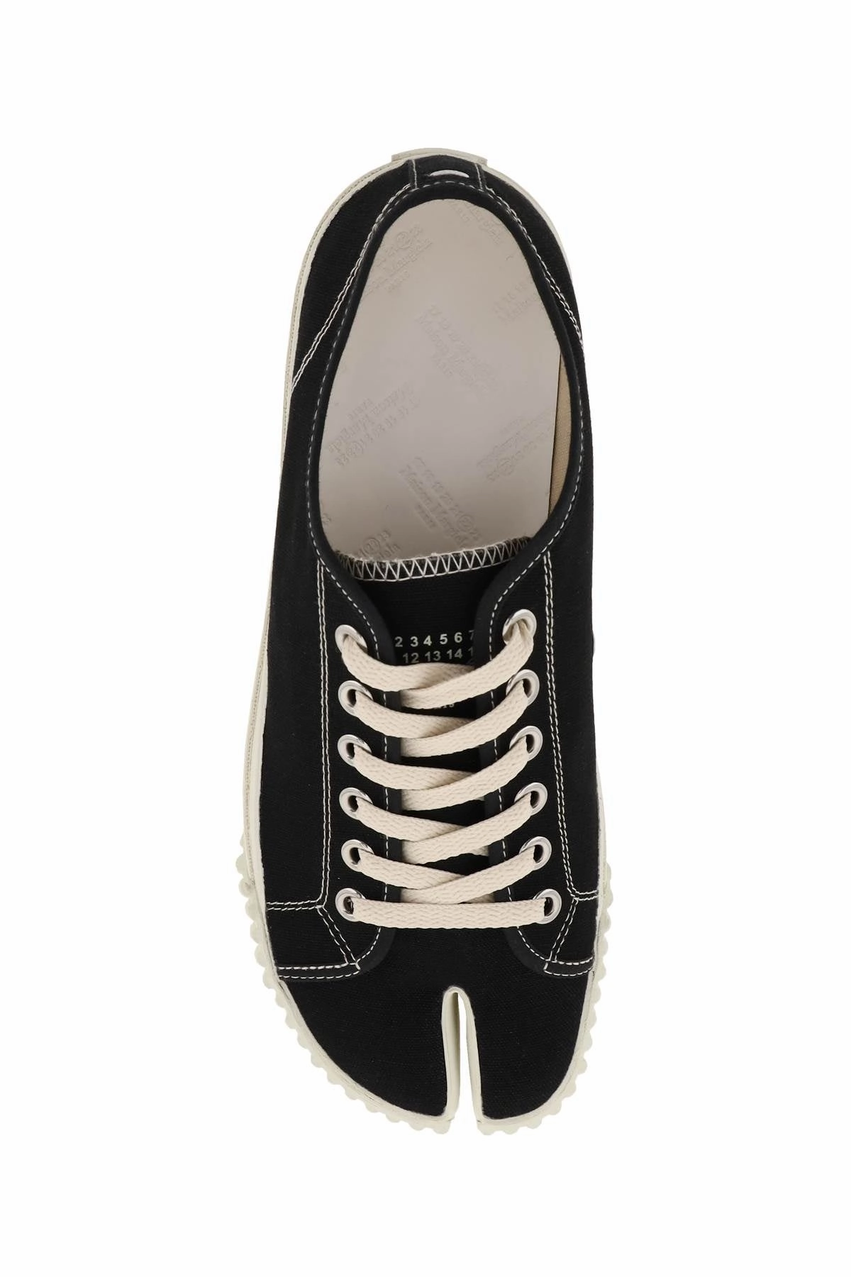 Trending Casual Shoes Tabi Canvas Sneakers