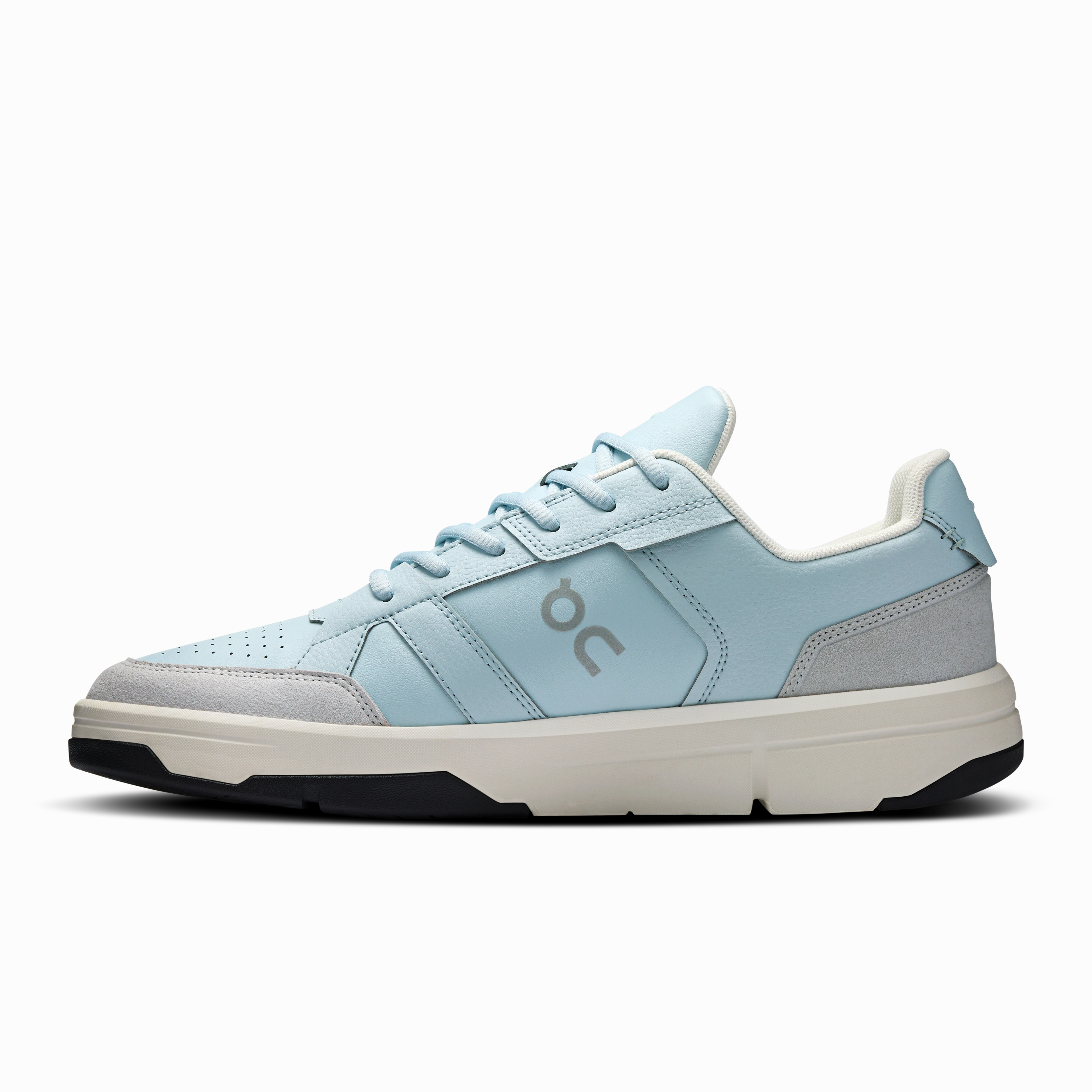 On Running The Roger Clubhouse Arctic Ivory Slip On Tennis Shoes With Arch Support