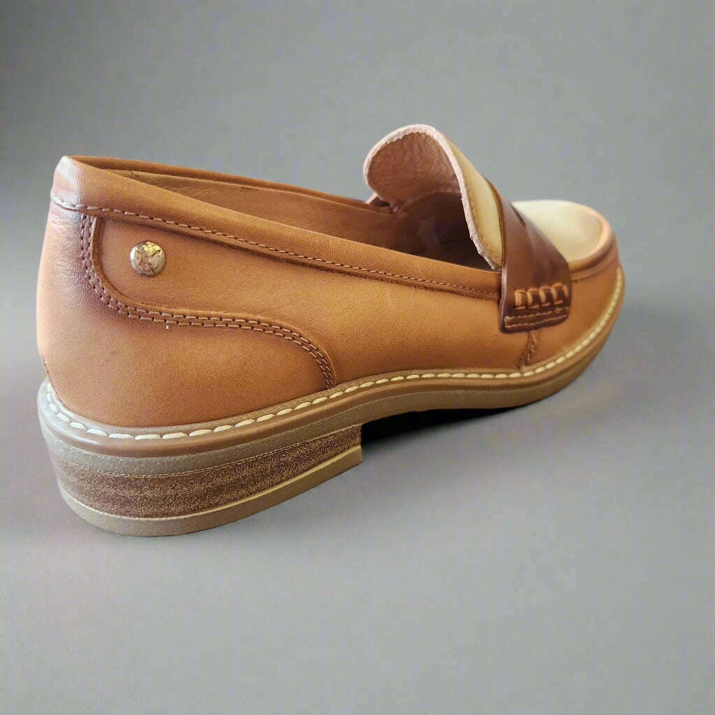 PIKOLINOS  - Aldaya Loafer in Almond Combo Esprit Loafers