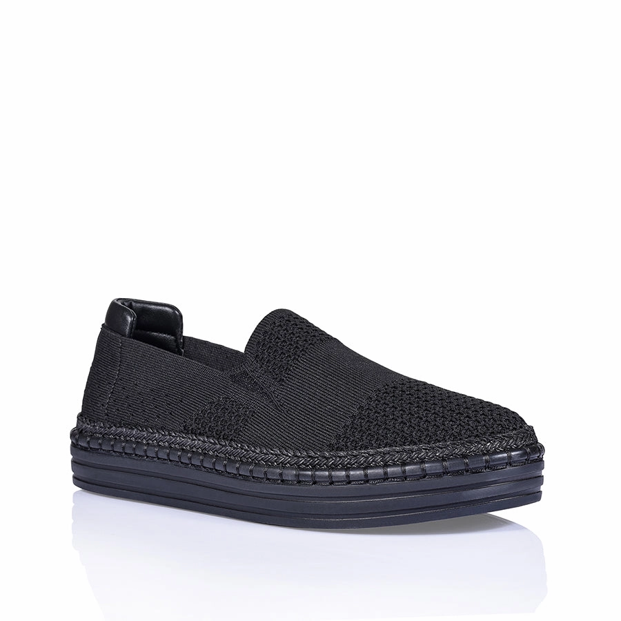 Slip On Slip On Canvas Queen Slip On Sneakers - Black/Black