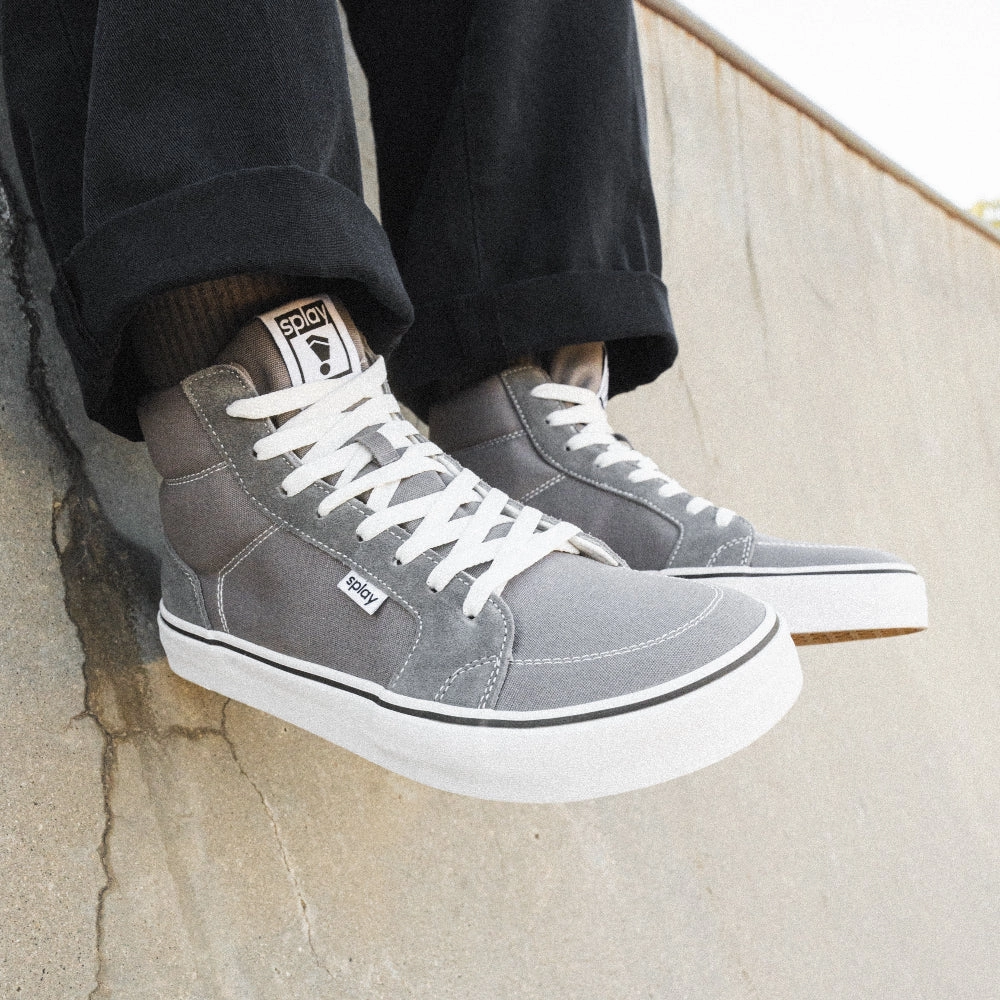 REV HT London Casual Shoes Size 9