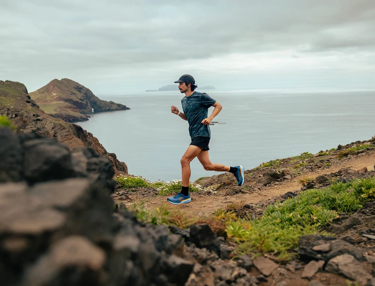 TOPO MENS VISTA - NAVY ORANGE Xero Shoes Z Trail