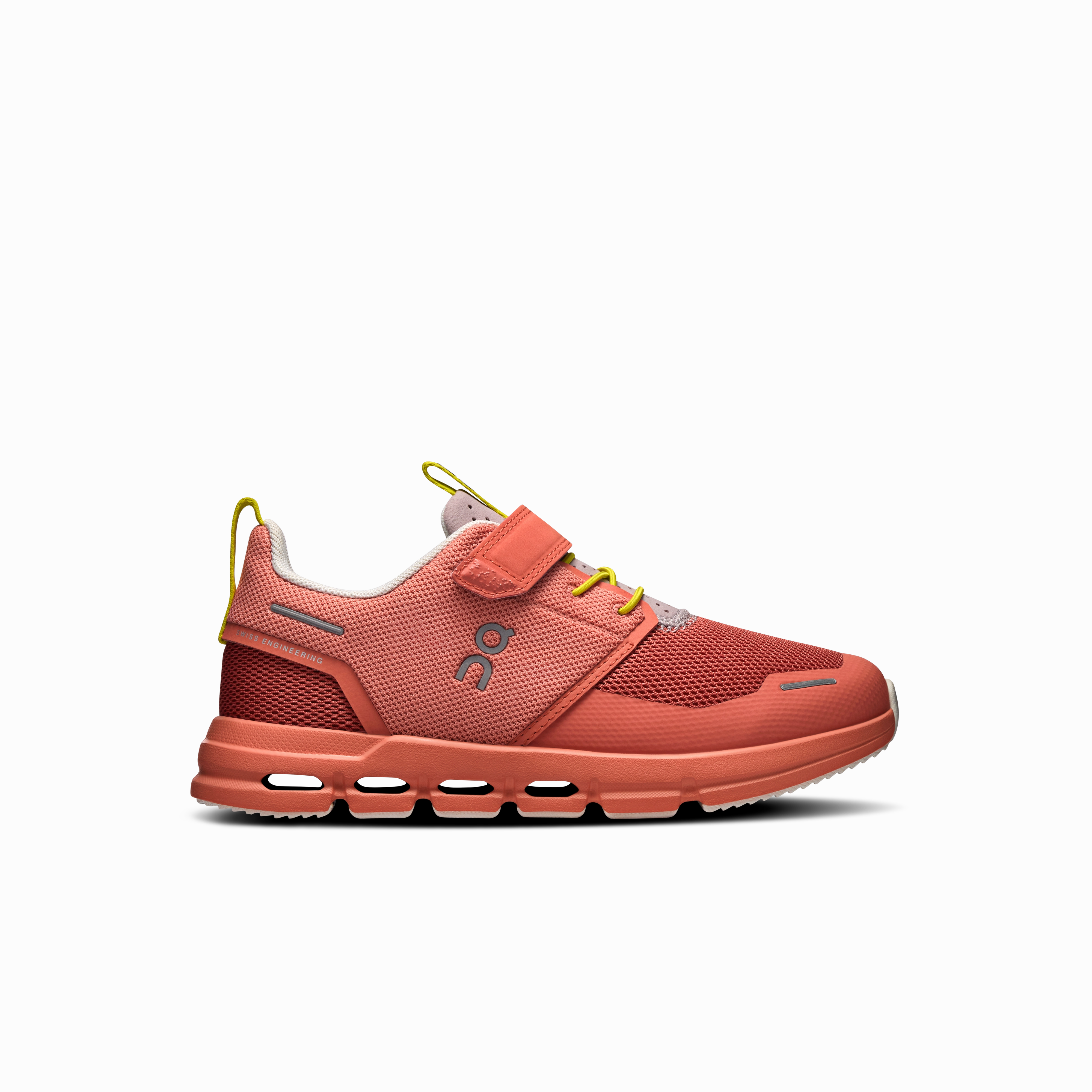 On Running Cloud Play Terra Running Shoes Spikes