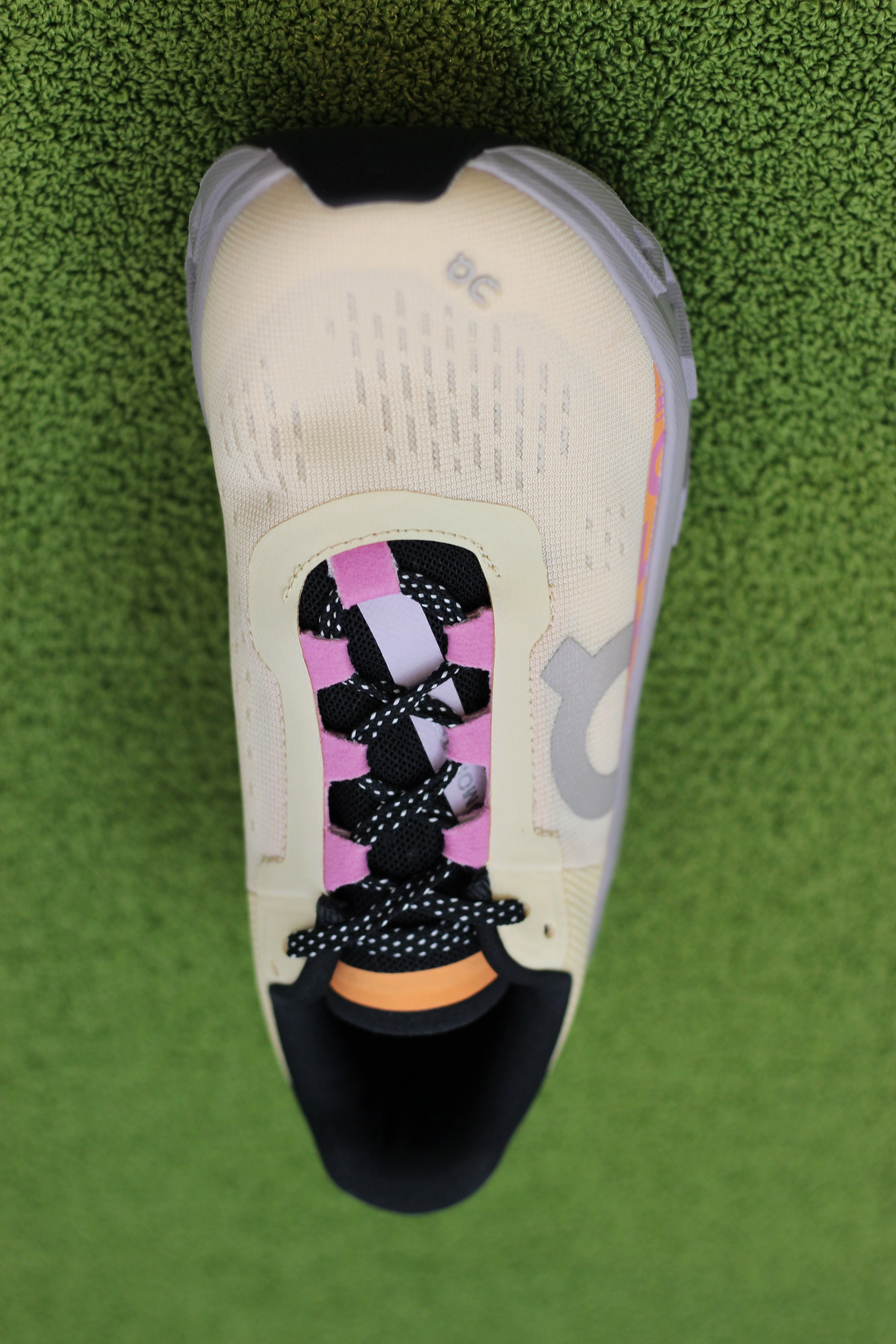 Best Running Shoes 2025 Reviews Womens Cloudmonster Sneaker - Blonde/Fade Synthetic