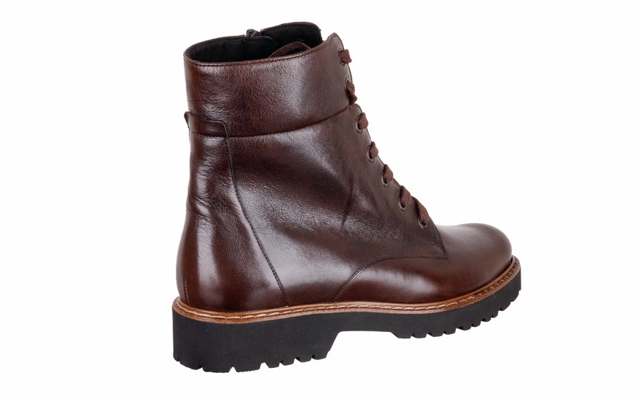 Brogues With Sole Sem Chocolate