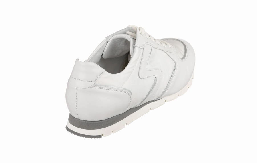 Handmade Brogues Sem Zigzag White