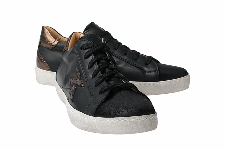 MC BENNETT Brogues Patent