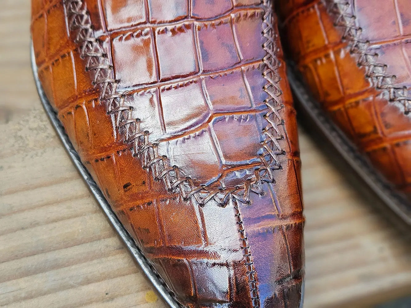 Suede And Leather Brogues Single Monk Buckle Split Toe Loafer