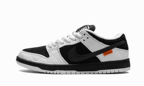 Nike And The Swoosh Shoes Nike SB Dunk Low TIGHTBOOTH