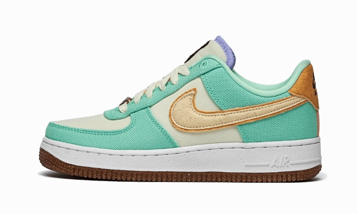 Nike Zoom Vomero Roam Winterized Casual Shoes Nike Air Force 1 Low '07 LX Happy Pineapple Green Glow