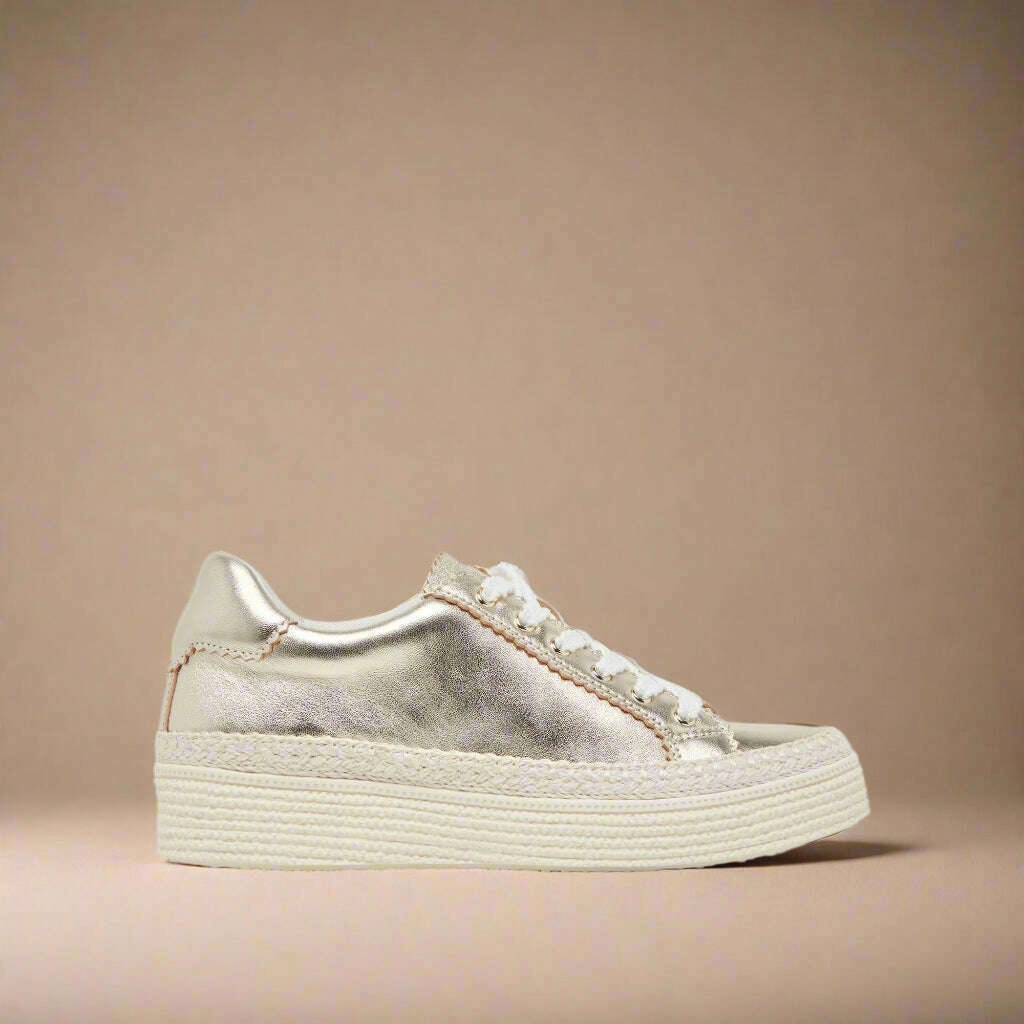 Mary Jane House Shoes Dolce Vita - Lennix - Light Gold