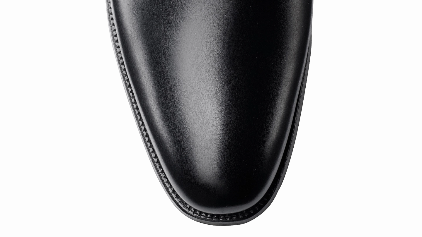 Churchill Brogues Swindon Black Calf