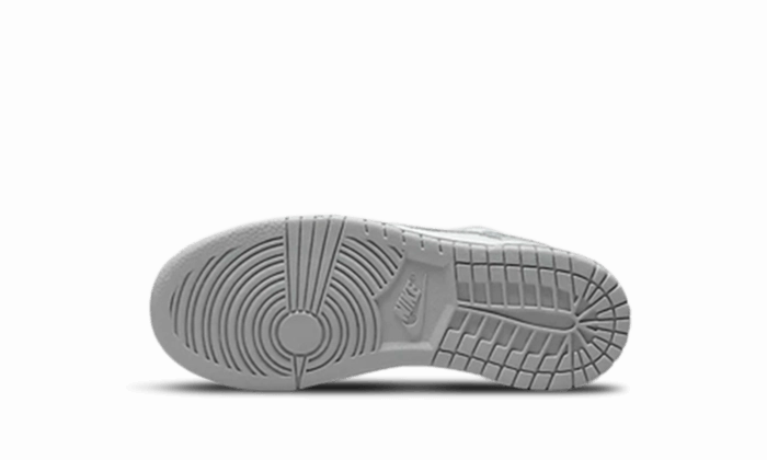 Nike Dunk Low Two-Toned Grey Enfant (PS) Nike Easy On Shoes