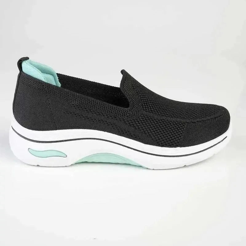 Winter Shoes Slip On Alessio Fly Knit Slip On Sneaker  - Black / White