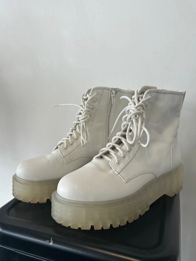 Gianni Bini Boots Womens 8 Targhee Iii Waterproof Hiking Shoes