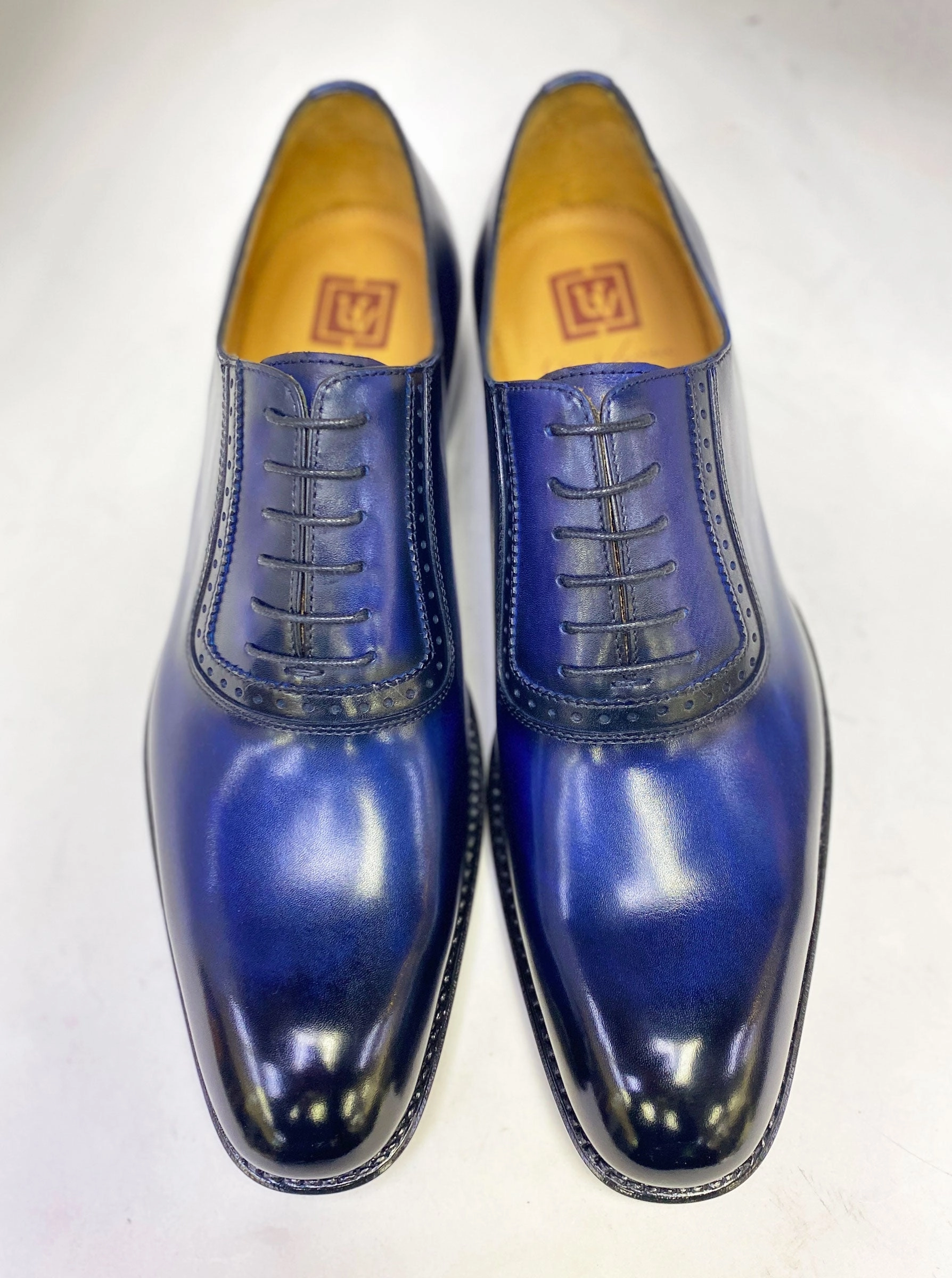 Style: 22101-1233-Navy Cut Out Oxfords