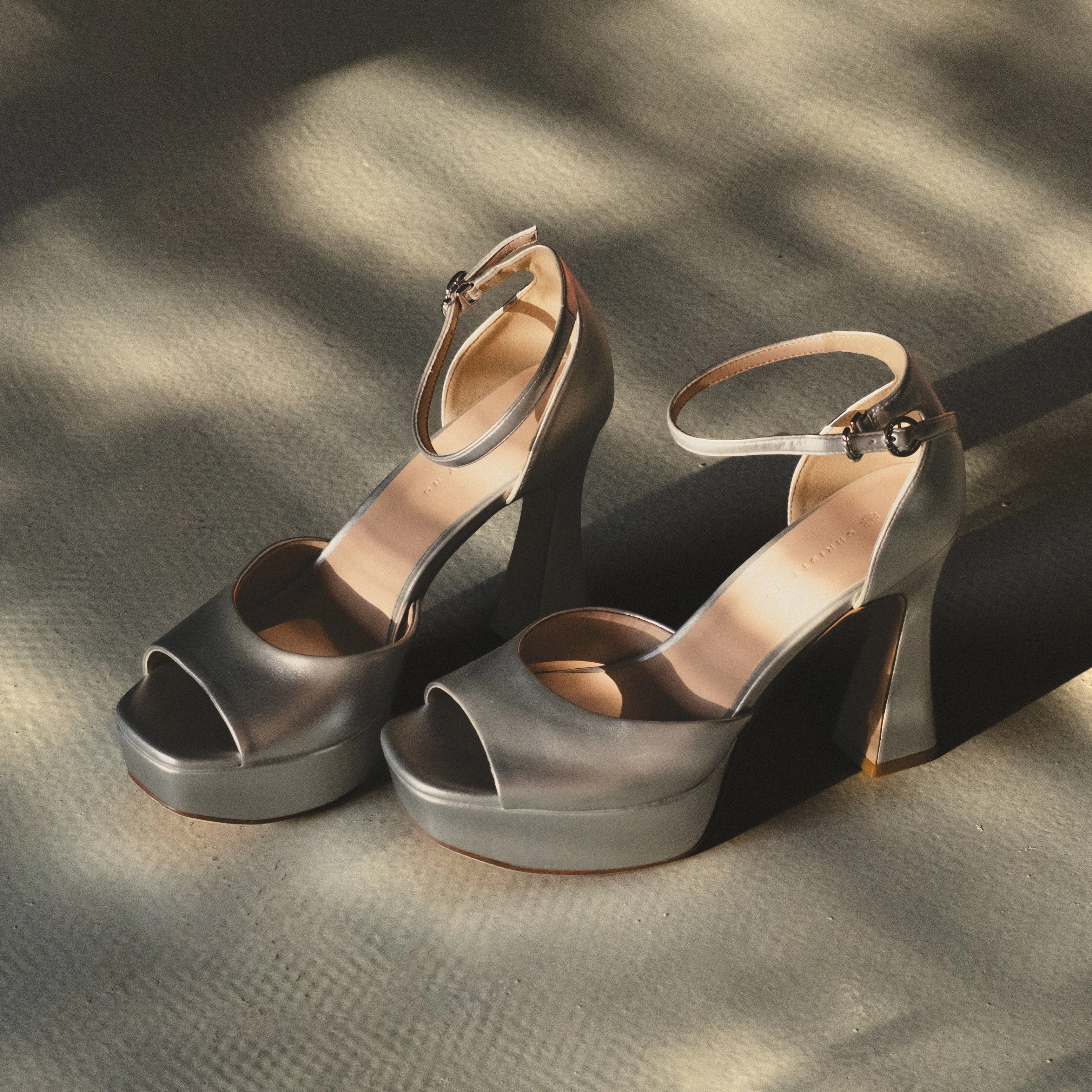 Easy Street Mary Jane Shoes Faye Platform Heels