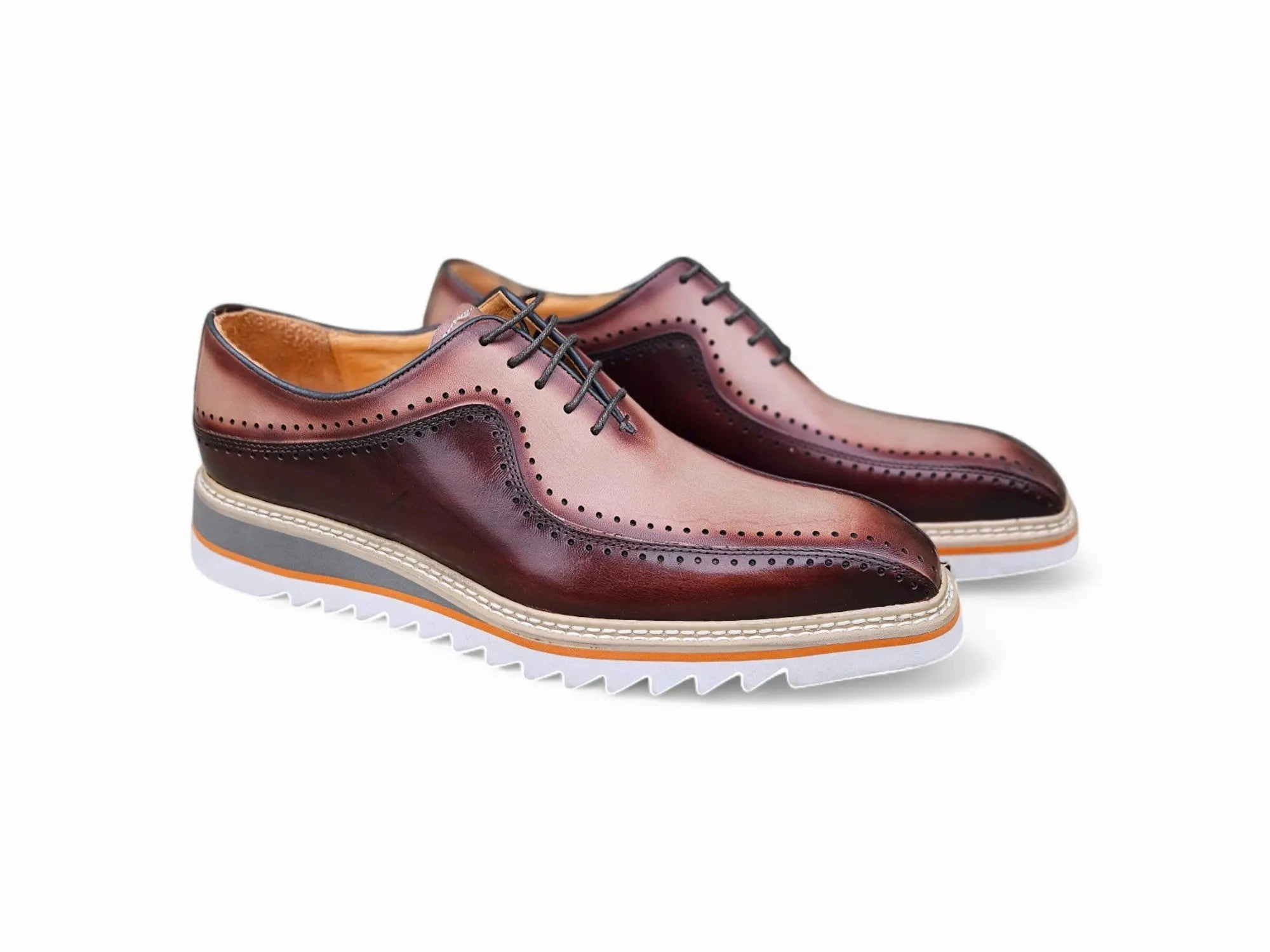 Stylish Two-Tone Brogue Oxford Comfortable Oxford Shoes