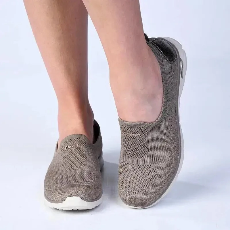 Crocs Women's Slip On Shoes Skechers Arch Fit Sunny Slip On Sneaker - Taupe