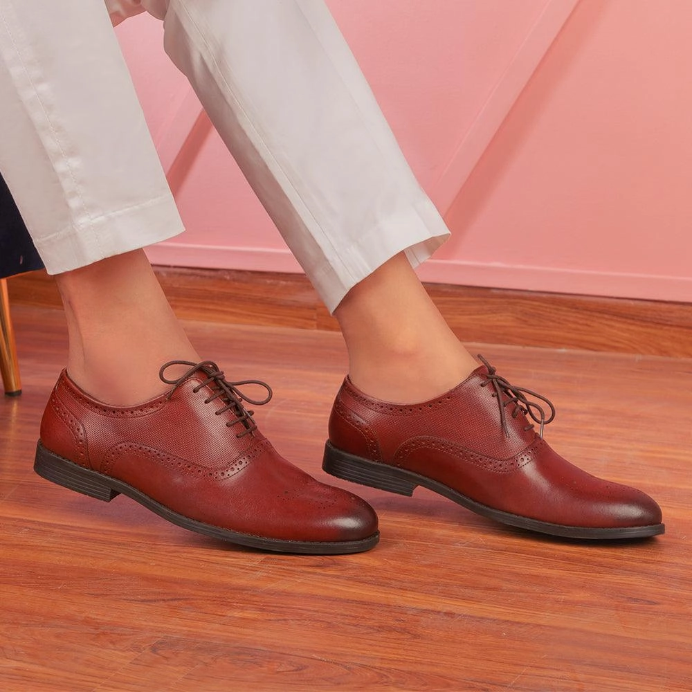 The Cerob Tan Men's Oxford Brogue Lace Ups Tresmode Lug Sole Oxfords