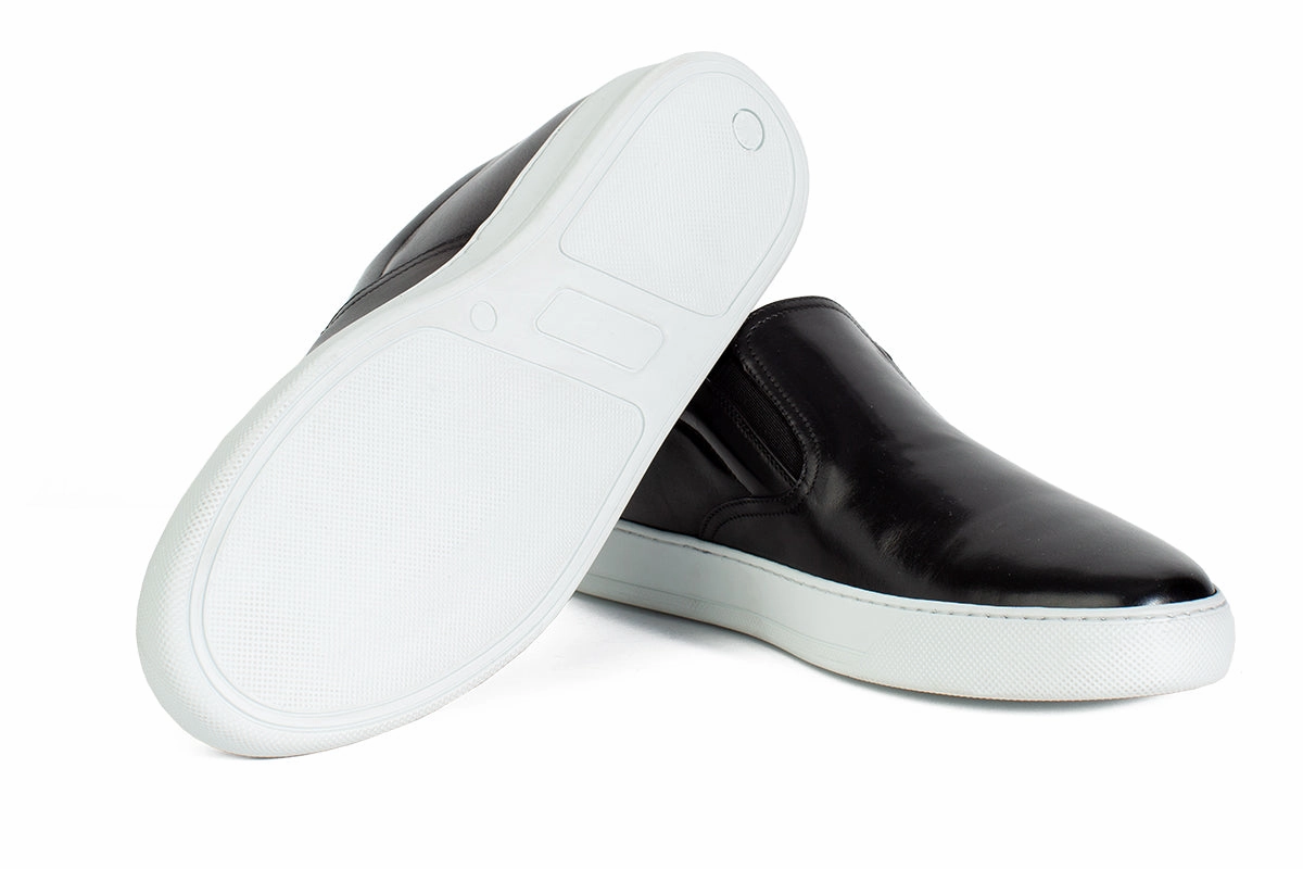The Ellis Slip-On Sneaker - Nero Cozy Slip On Shoes