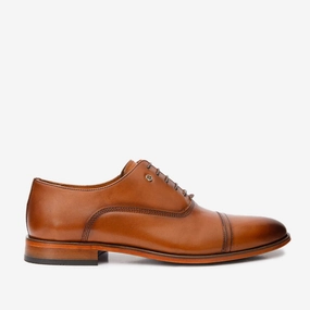 The Gambaha Tan Leather Quarter Brogue Cap Toe Oxford Men Shoe Red And White Saddle Oxfords
