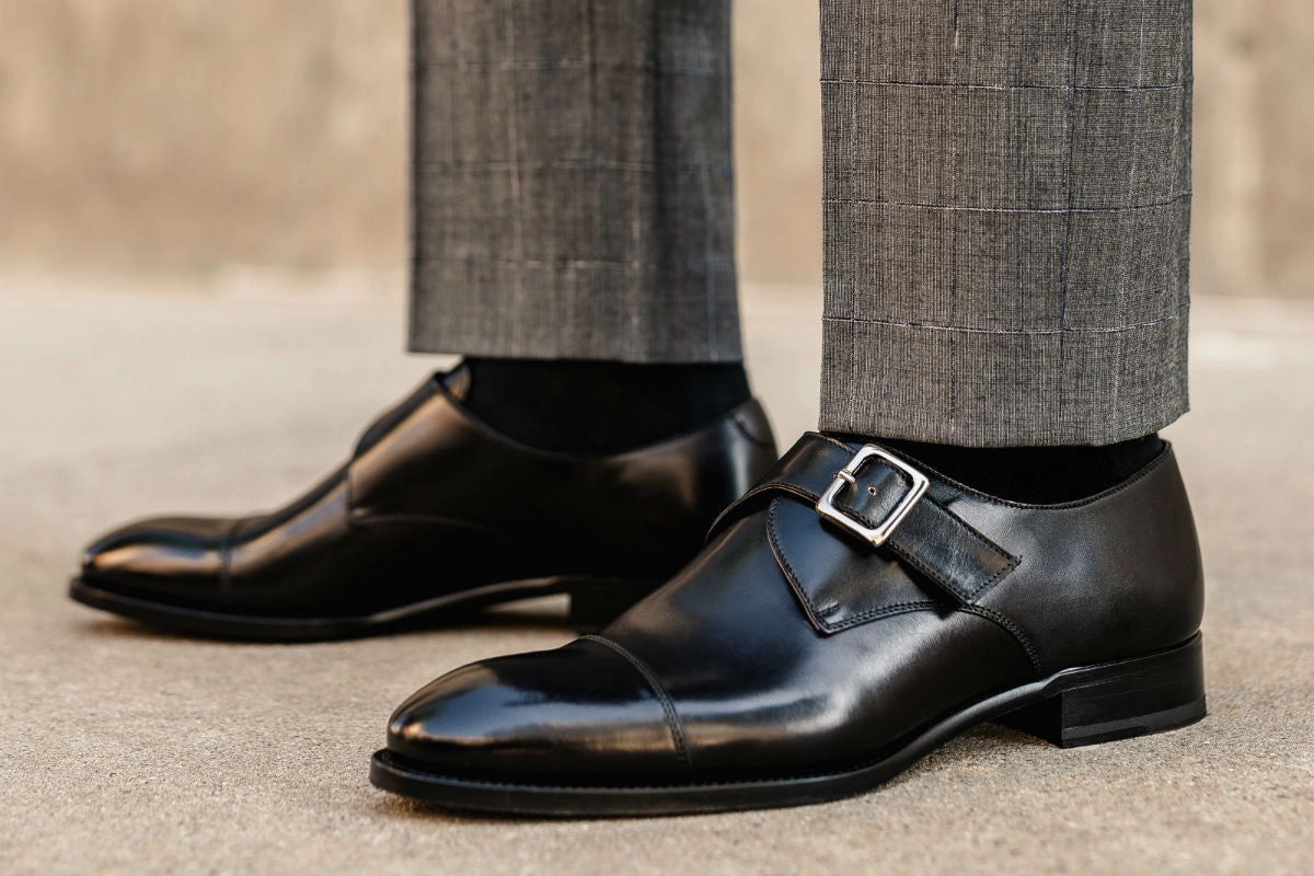 The Olivier Single Monk Strap - Nero Dark Red Brogues