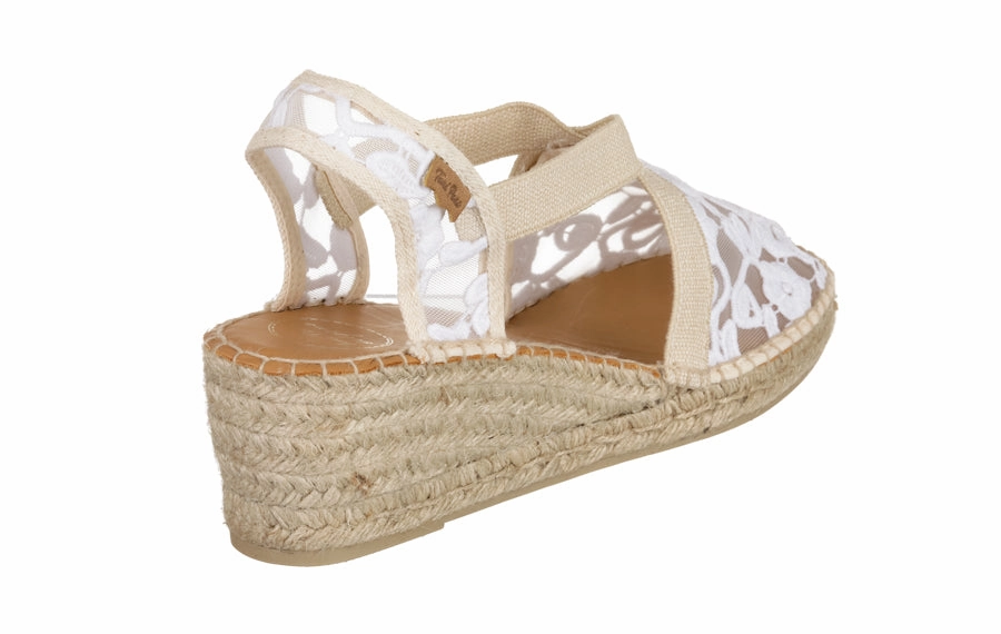 Tp Romance Ecru Polishble Mary Jane Shoes