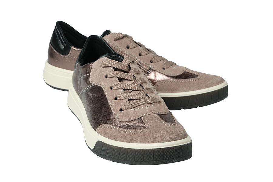 ARA EMERSON METALLIC