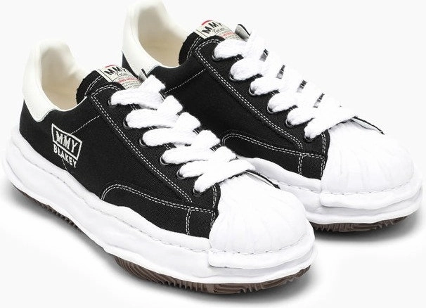 Black Canvas Blakey Sneakers Air Max 95 Essential Casual Shoes