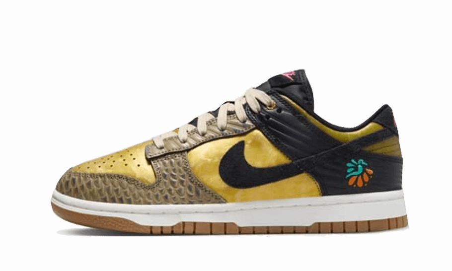 Athletic Nike Shoes Nike Dunk Low PRM Familia