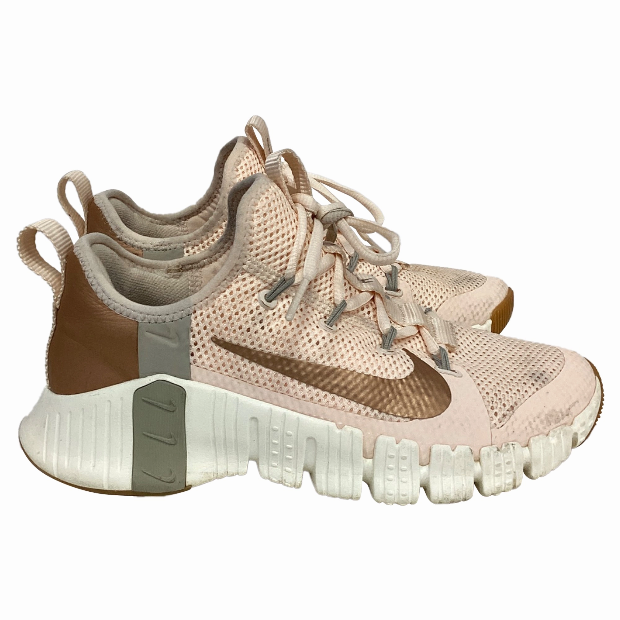 Nike Free Metcon 3 Sneakers in Guava Ice Polyester Under Armour Ua Charged Edge Training Shoes