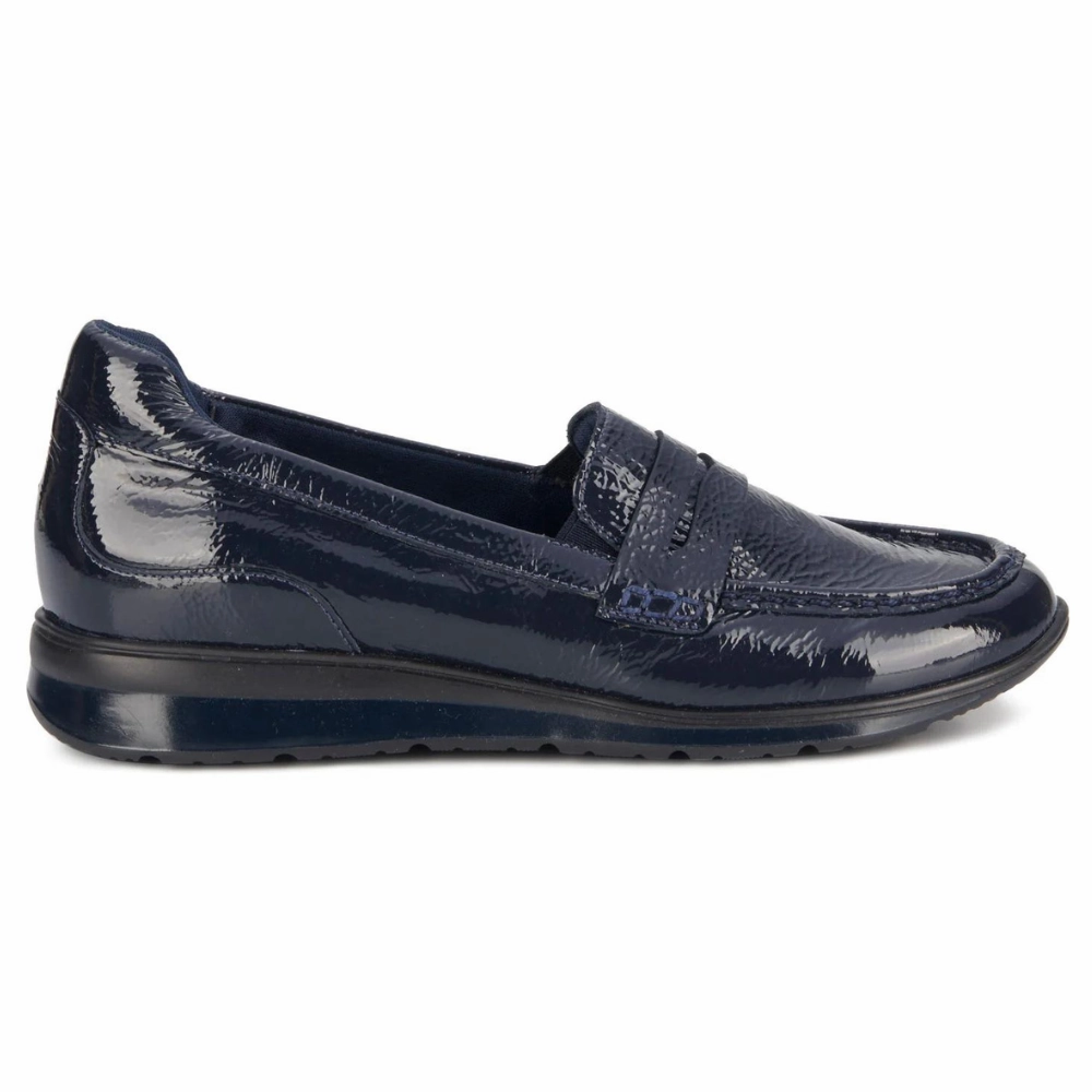 Ros Hommerson Dannon Navy Crinkle Patent Loafer (Women's) Jorts And Loafers