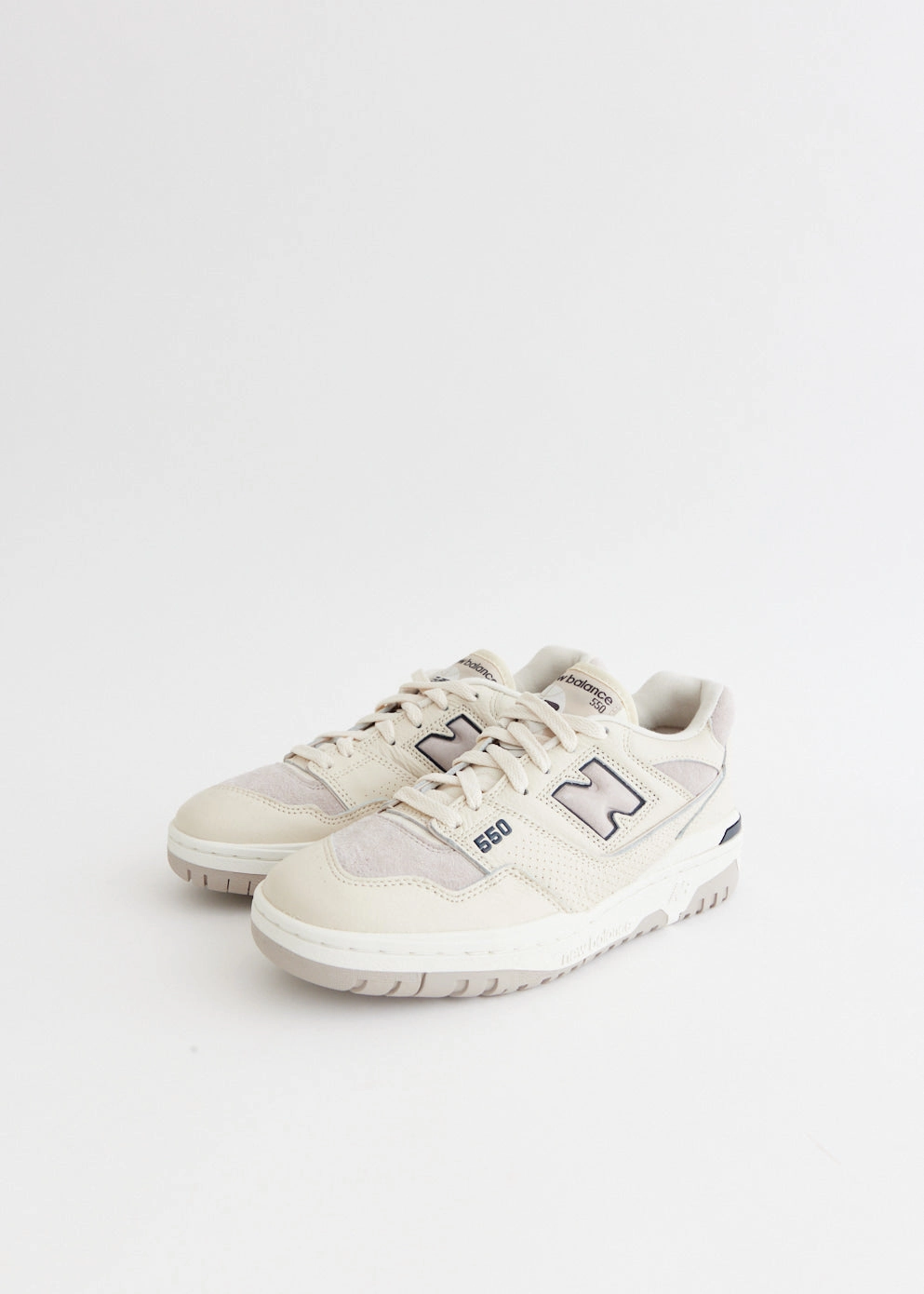 Gt 3 Cut Basketball Shoes 550 'Linen' Sneakers