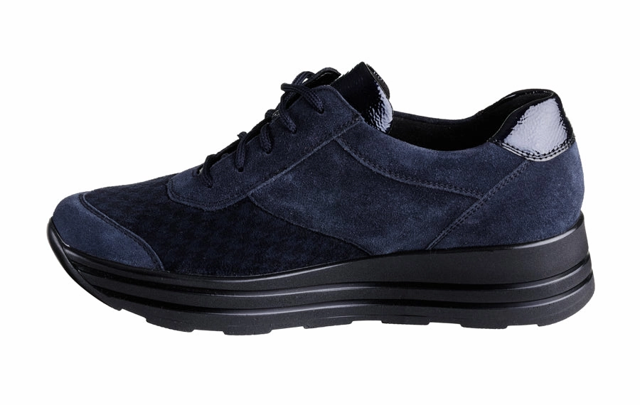Wal Glory Navy Barker Grassington Brogues