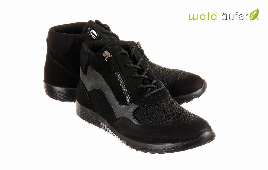 Wal Percy Black Walking Brogues